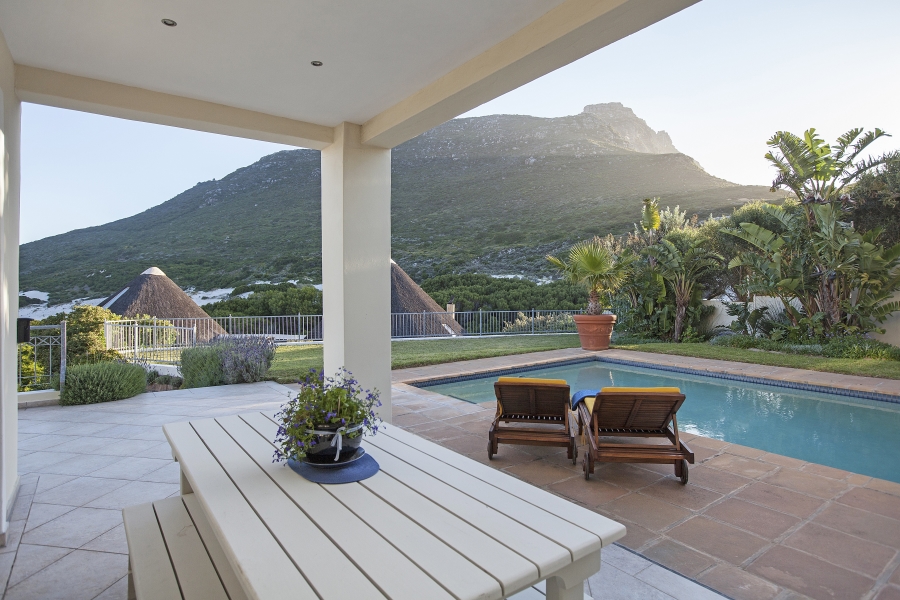 4 Bedroom Property for Sale in Kronenzicht Western Cape